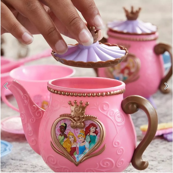 Disney Princess Teapot Playset - Picture 5 of 5